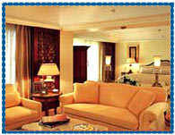 Guest Room Hotel Leela Palace, Bangalore